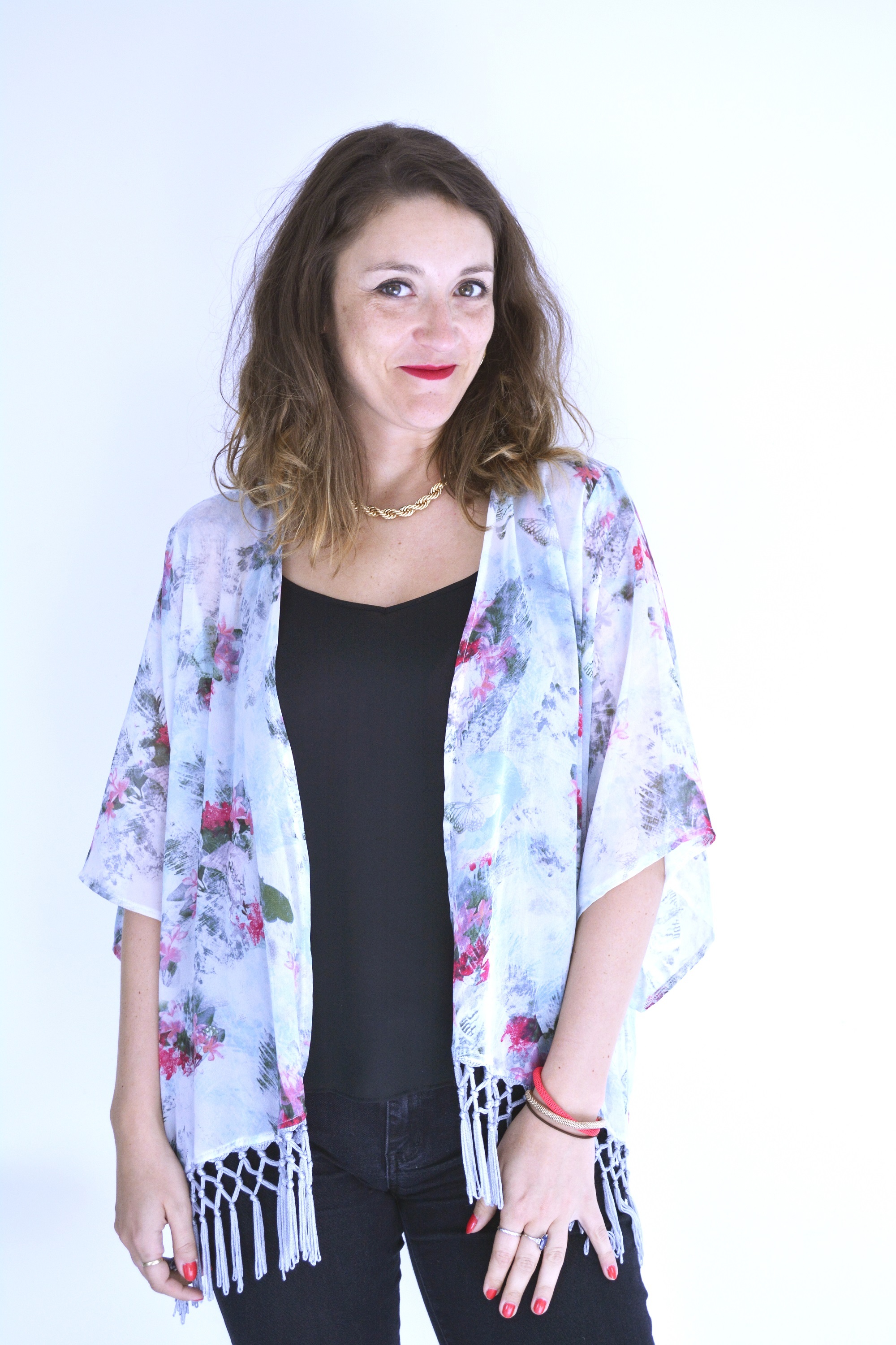 Verity Milns-logo